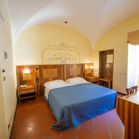 Hotel Tuscolana