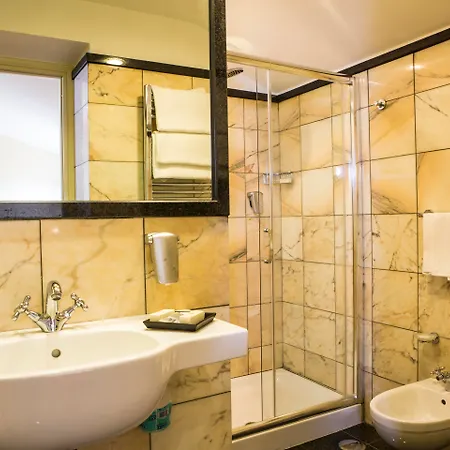 Tuscolana Hotel 4*
