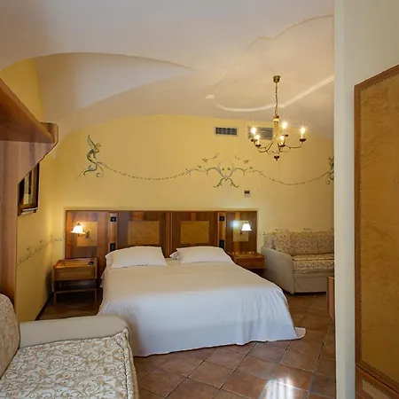 Tuscolana 4* Frascati