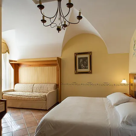 Tuscolana 4* Frascati