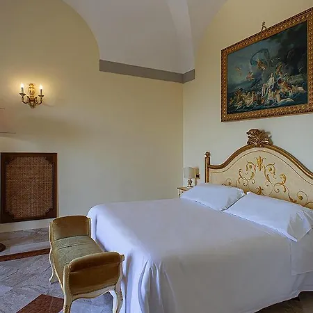 Hotel Tuscolana 4*