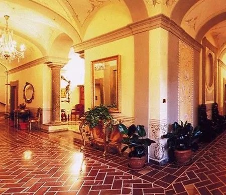 Hotel Tuscolana