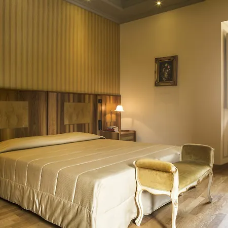 Hotel Tuscolana
